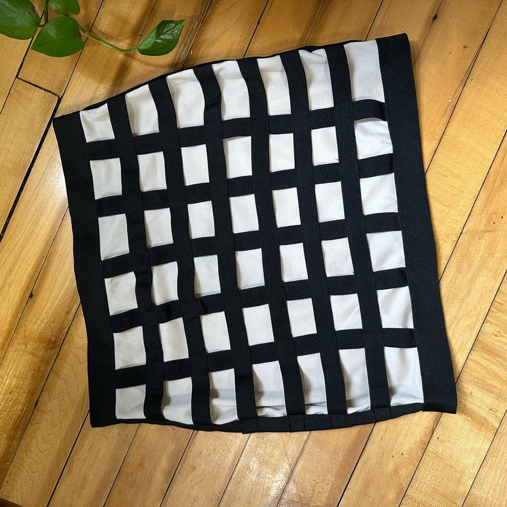 Black and White Checkered Skirt cut out design